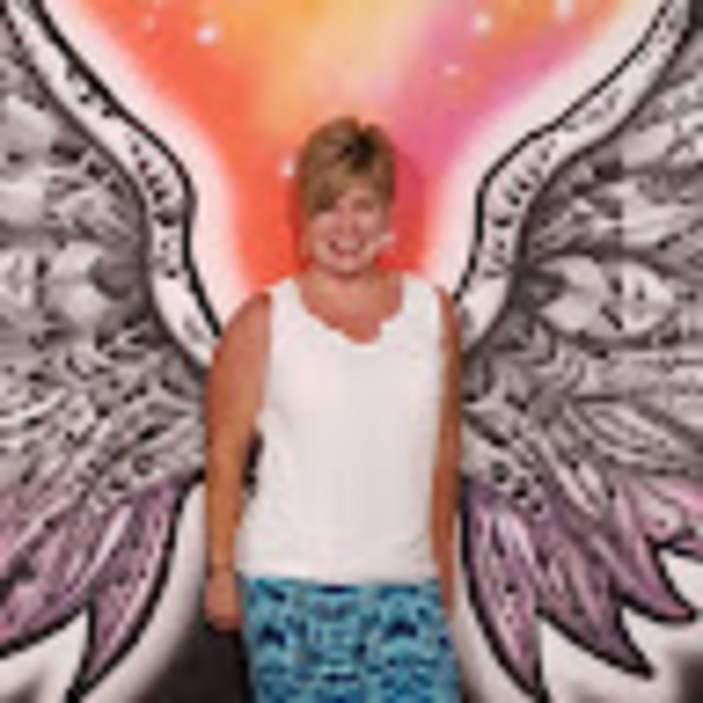 Meet your Posher, Pam